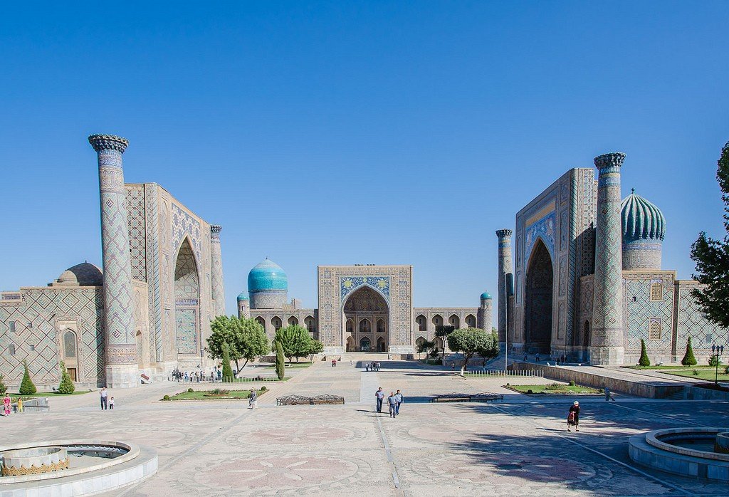 Площадь Регистан, Самарканд